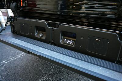 2022 GMC Sierra 1500 AT4 4X4   - Photo 11 - Strasburg, PA 17579