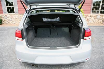 2012 Volkswagen Golf 2.5L PZEV 5-Speed Manual   - Photo 13 - Strasburg, PA 17579