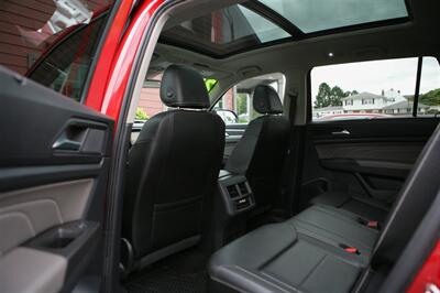 2023 Volkswagen Atlas V6 SEL R-Line Black 4Motion - Photo 13 - Strasburg, PA 17579