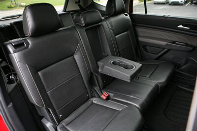 2023 Volkswagen Atlas V6 SEL R-Line Black 4Motion - Photo 19 - Strasburg, PA 17579