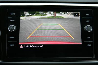 2023 Volkswagen Atlas V6 SEL R-Line Black 4Motion - Photo 29 - Strasburg, PA 17579