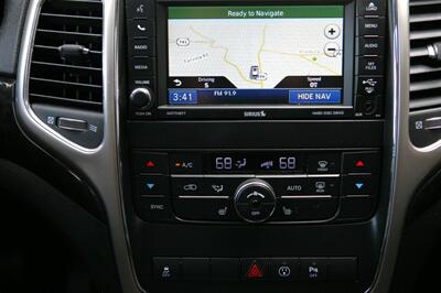 2013 Jeep Grand Cherokee Laredo 4WD - Photo 21 - Strasburg, PA 17579