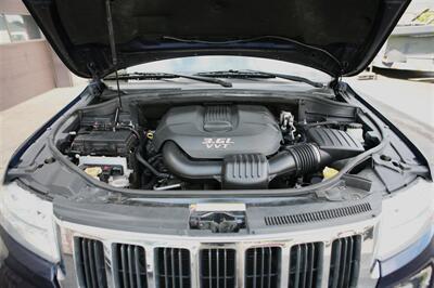 2013 Jeep Grand Cherokee Laredo 4WD - Photo 7 - Strasburg, PA 17579