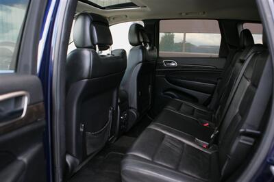 2013 Jeep Grand Cherokee Laredo 4WD - Photo 13 - Strasburg, PA 17579
