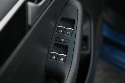 2017 Volkswagen Jetta 1.8T SEL   - Photo 9 - Strasburg, PA 17579