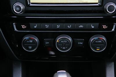 2017 Volkswagen Jetta 1.8T SEL   - Photo 22 - Strasburg, PA 17579