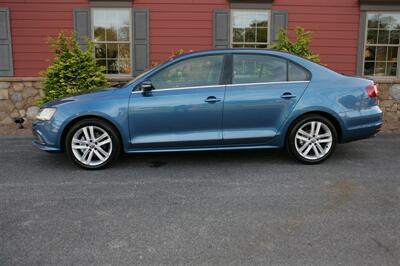 2017 Volkswagen Jetta 1.8T SEL   - Photo 4 - Strasburg, PA 17579