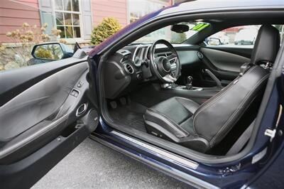 2010 Chevrolet Camaro 2SS 6-Speed Manual   - Photo 9 - Strasburg, PA 17579