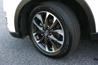 2016 Mazda CX-5 Grand Touring AWD   - Photo 3 - Strasburg, PA 17579