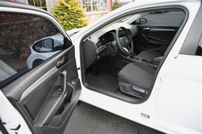 2022 Volkswagen Jetta 1.5T S   - Photo 8 - Strasburg, PA 17579