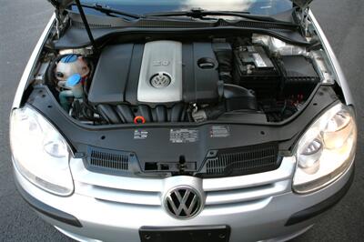 2009 Volkswagen Rabbit S   - Photo 7 - Strasburg, PA 17579