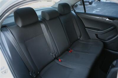 2016 Volkswagen Jetta 1.4T S w/Technology - Photo 14 - Strasburg, PA 17579