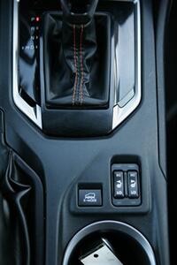 2023 Subaru Crosstrek Limited AWD   - Photo 24 - Strasburg, PA 17579