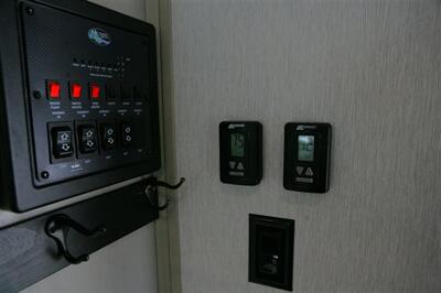 2023 Forest River Salem Hemisphere 369BL   - Photo 27 - Strasburg, PA 17579