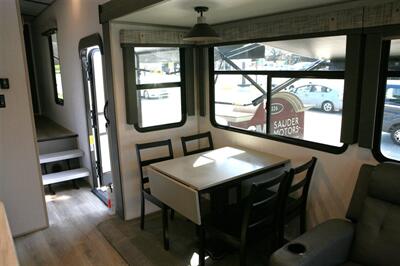 2023 Forest River Salem Hemisphere 369BL   - Photo 17 - Strasburg, PA 17579