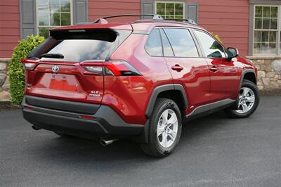 2020 Toyota RAV4 Hybrid XLE AWD - Photo 5 - Strasburg, PA 17579