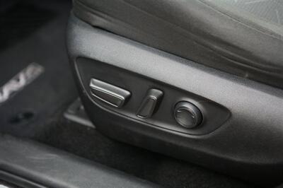 2020 Toyota RAV4 Hybrid XLE AWD - Photo 10 - Strasburg, PA 17579