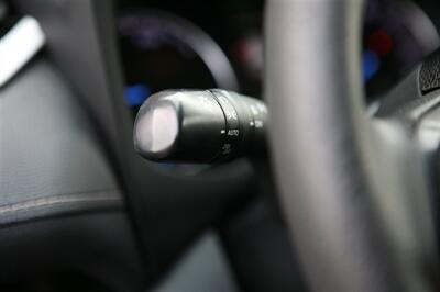 2020 Toyota RAV4 Hybrid XLE AWD - Photo 11 - Strasburg, PA 17579