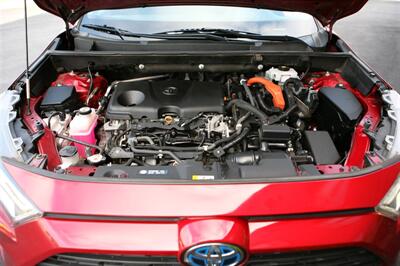 2020 Toyota RAV4 Hybrid XLE AWD - Photo 7 - Strasburg, PA 17579