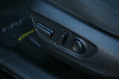 2021 Toyota RAV4 XLE AWD   - Photo 10 - Strasburg, PA 17579