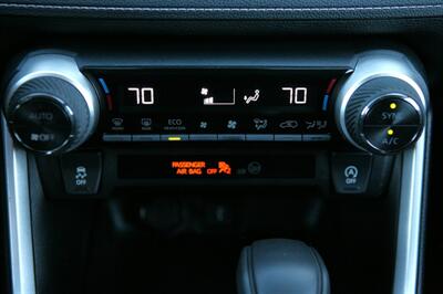 2021 Toyota RAV4 XLE AWD   - Photo 22 - Strasburg, PA 17579