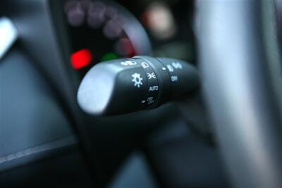 2021 Toyota RAV4 XLE AWD   - Photo 11 - Strasburg, PA 17579