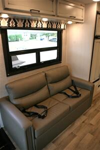 2022 Jayco Redhawk 31F   - Photo 27 - Strasburg, PA 17579