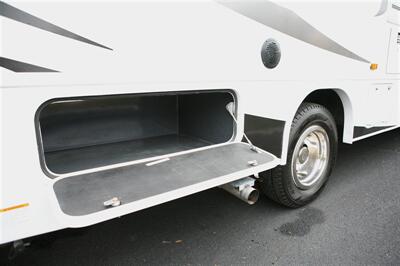 2022 Jayco Redhawk 31F   - Photo 6 - Strasburg, PA 17579