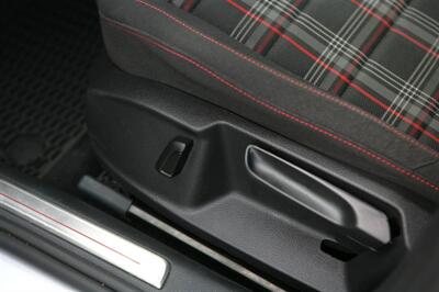 2017 Volkswagen Golf GTI Sport - Photo 11 - Strasburg, PA 17579