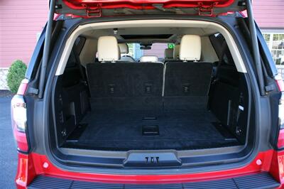 2020 Ford Expedition MAX Platinum 4X4 - Photo 17 - Strasburg, PA 17579