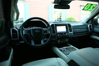 2020 Ford Expedition MAX Platinum 4X4 - Photo 14 - Strasburg, PA 17579
