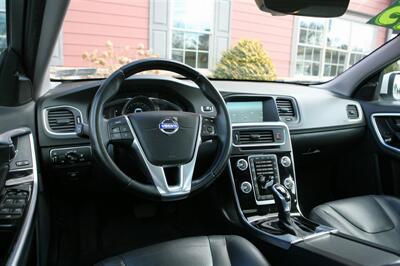 2015 Volvo S60 T5 Premier   - Photo 12 - Strasburg, PA 17579