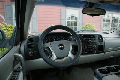 2013 GMC Sierra 1500 SLE RWD   - Photo 14 - Strasburg, PA 17579