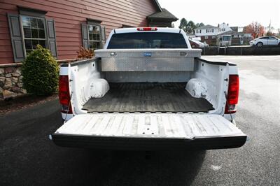 2013 GMC Sierra 1500 SLE RWD   - Photo 7 - Strasburg, PA 17579