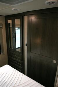 2022 Grand Design Reflection 150 268BH   - Photo 35 - Strasburg, PA 17579