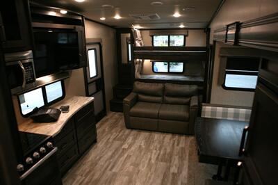 2022 Grand Design Reflection 150 268BH   - Photo 18 - Strasburg, PA 17579