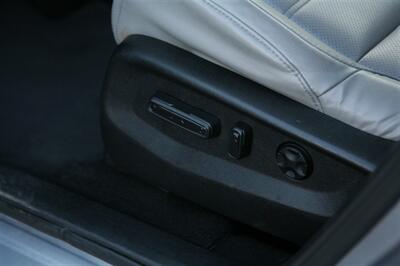 2018 Honda CR-V Touring   - Photo 11 - Strasburg, PA 17579