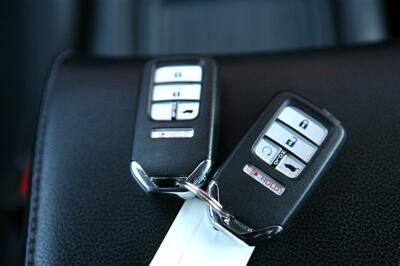2021 Honda CR-V Hybrid EX-L AWD - Photo 26 - Strasburg, PA 17579