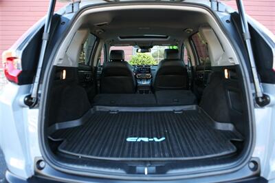 2021 Honda CR-V Hybrid EX-L AWD - Photo 17 - Strasburg, PA 17579