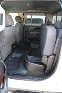 2017 GMC Sierra 1500 SLE 4X4   - Photo 15 - Strasburg, PA 17579