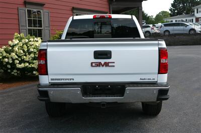 2017 GMC Sierra 1500 SLE 4X4   - Photo 6 - Strasburg, PA 17579