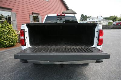 2017 GMC Sierra 1500 SLE 4X4   - Photo 7 - Strasburg, PA 17579