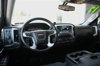 2017 GMC Sierra 1500 SLE 4X4   - Photo 13 - Strasburg, PA 17579