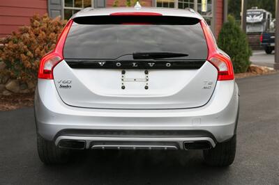 2016 Volvo V60 Cross Country T5 AWD   - Photo 6 - Strasburg, PA 17579