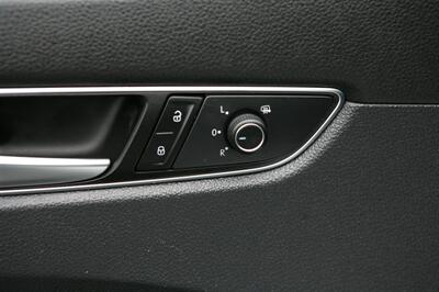2017 Volkswagen Passat 1.8T SE   - Photo 10 - Strasburg, PA 17579