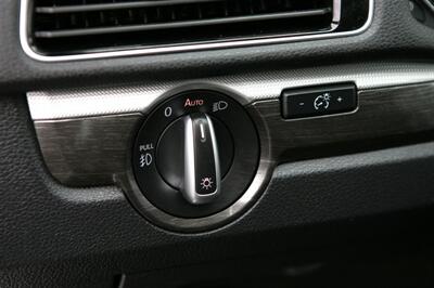 2017 Volkswagen Passat 1.8T SE   - Photo 11 - Strasburg, PA 17579