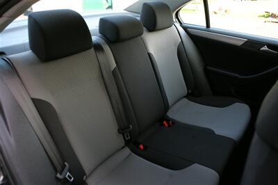 2017 Volkswagen Jetta 1.4T S - Photo 14 - Strasburg, PA 17579