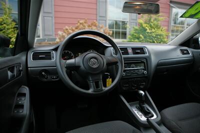 2014 Volkswagen Jetta S - Photo 11 - Strasburg, PA 17579