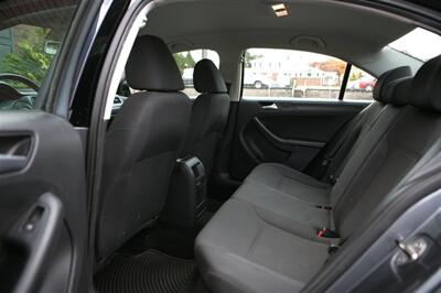 2014 Volkswagen Jetta S - Photo 12 - Strasburg, PA 17579