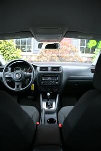 2014 Volkswagen Jetta S - Photo 16 - Strasburg, PA 17579